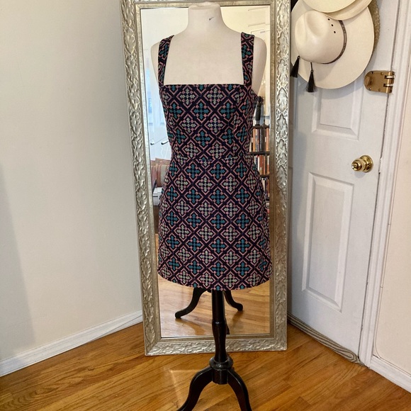 Amanda Uprichard cross embroidery mini. Size small - Picture 5 of 5